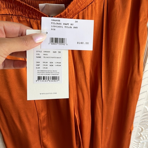 NWT! Matching Set! - Picture 6 of 7